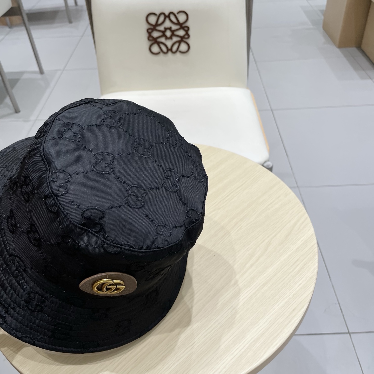 原单品质
GUCCI古奇渔夫帽👒官网新品Gucci渔夫帽火爆来袭 工艺非常精美 高档大气上档次！低调奢华