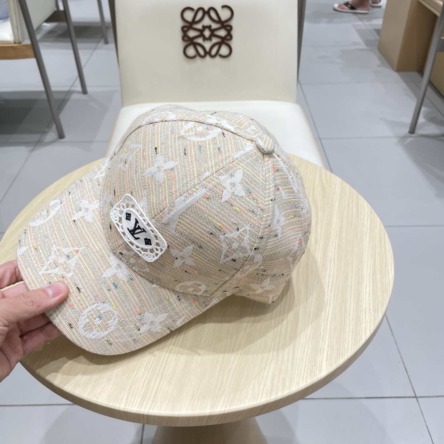  LV路易威登棒球帽  轻盈透气。完美版型，独家实物拍摄，男女适用