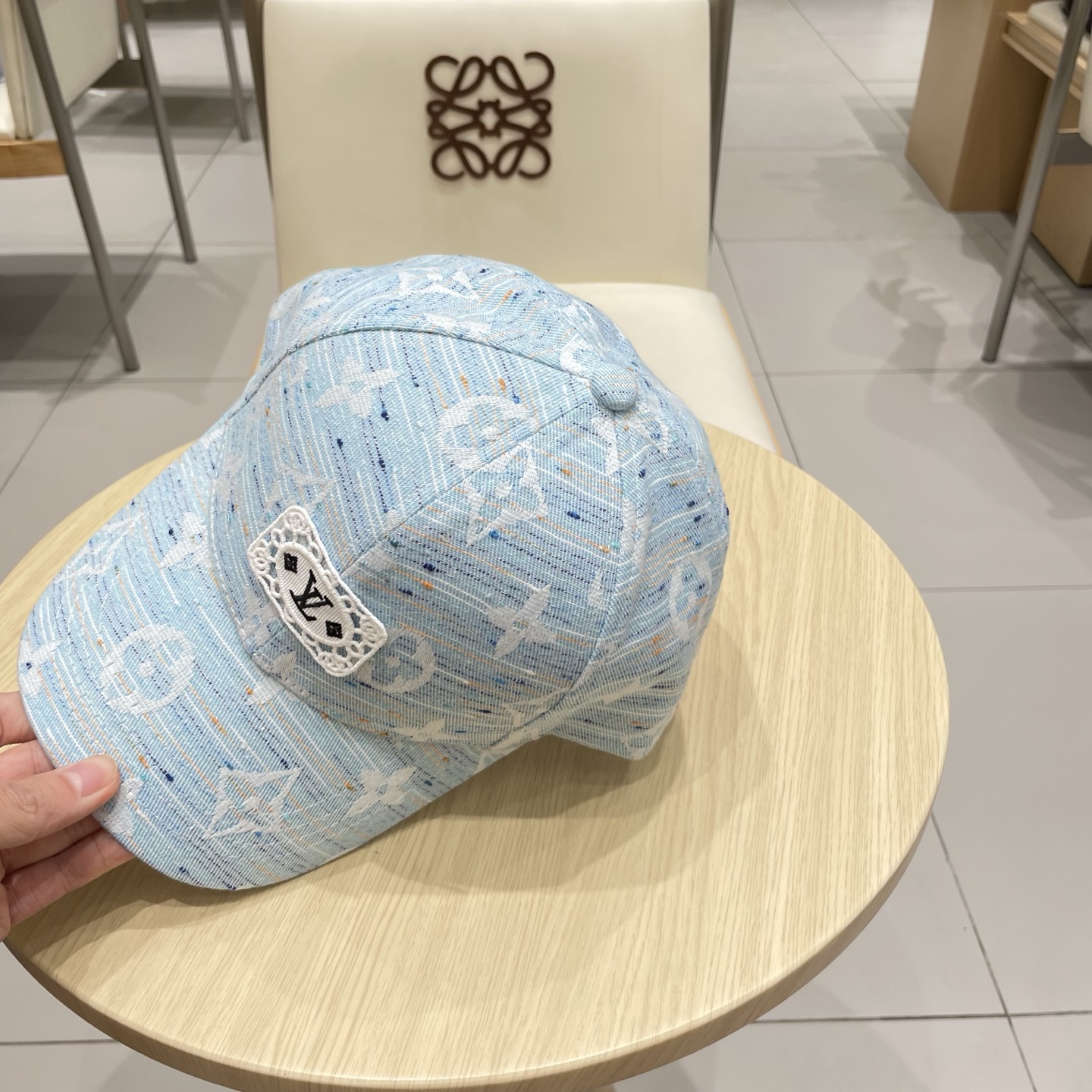  LV路易威登棒球帽  轻盈透气。完美版型，独家实物拍摄，男女适用