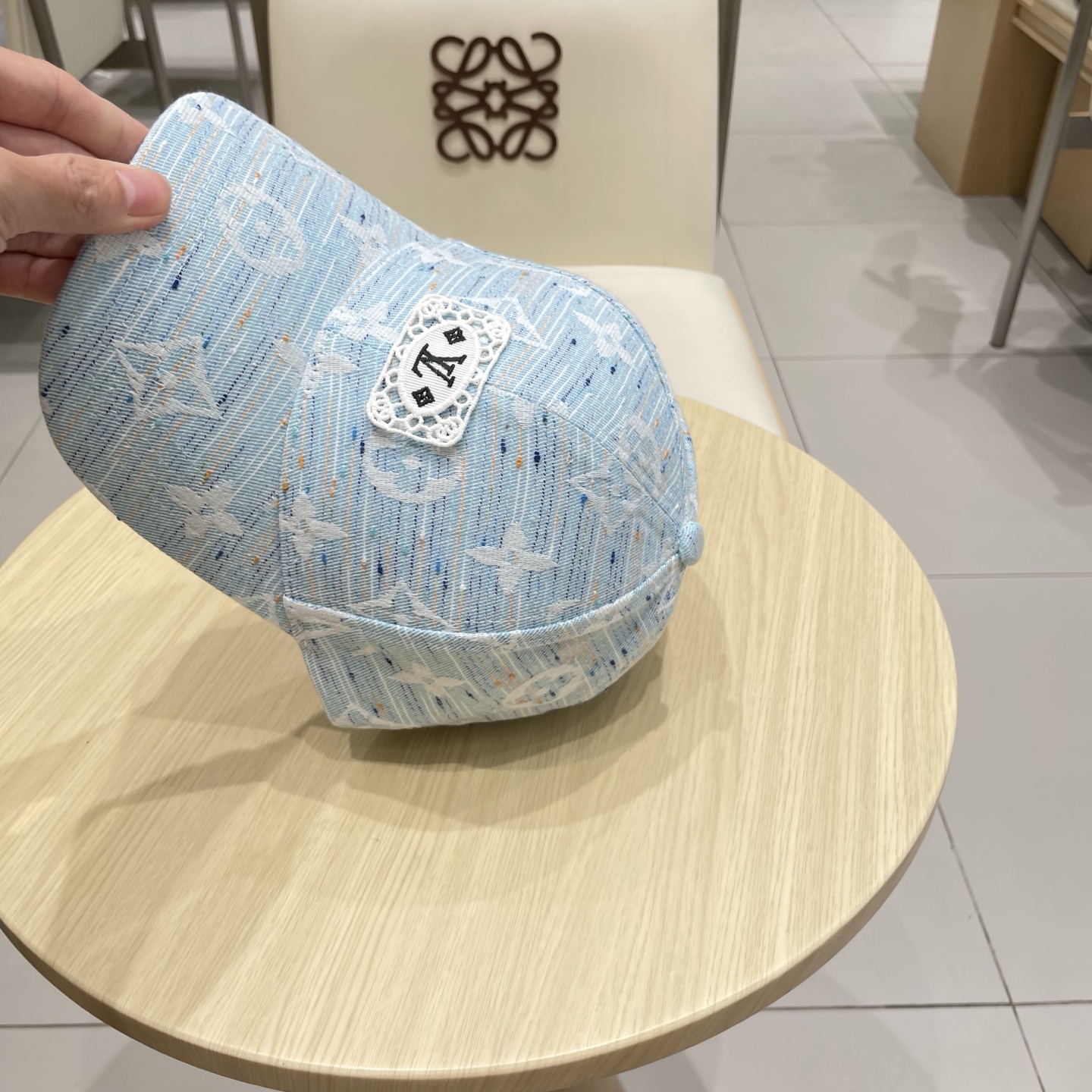  LV路易威登棒球帽  轻盈透气。完美版型，独家实物拍摄，男女适用