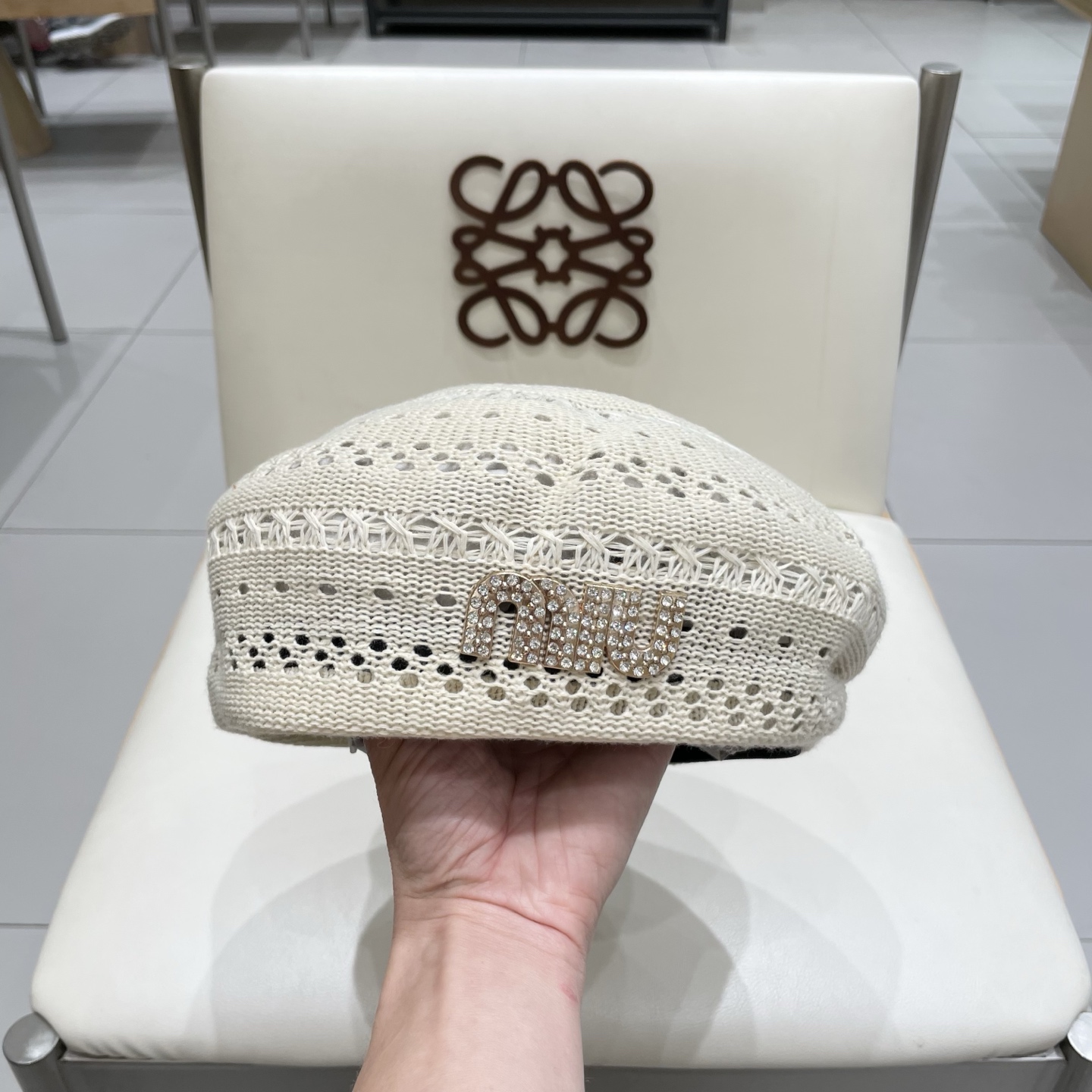  缪缪miumiu镂空贝雷帽女2025春夏季薄款透气复古针织画家帽子显脸小