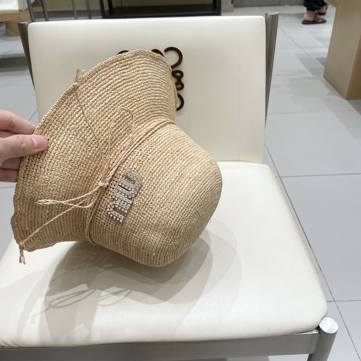  缪缪miumiu手工草帽女夏季海边出游拉菲草圆顶遮阳帽可折叠度假风渔夫帽大檐