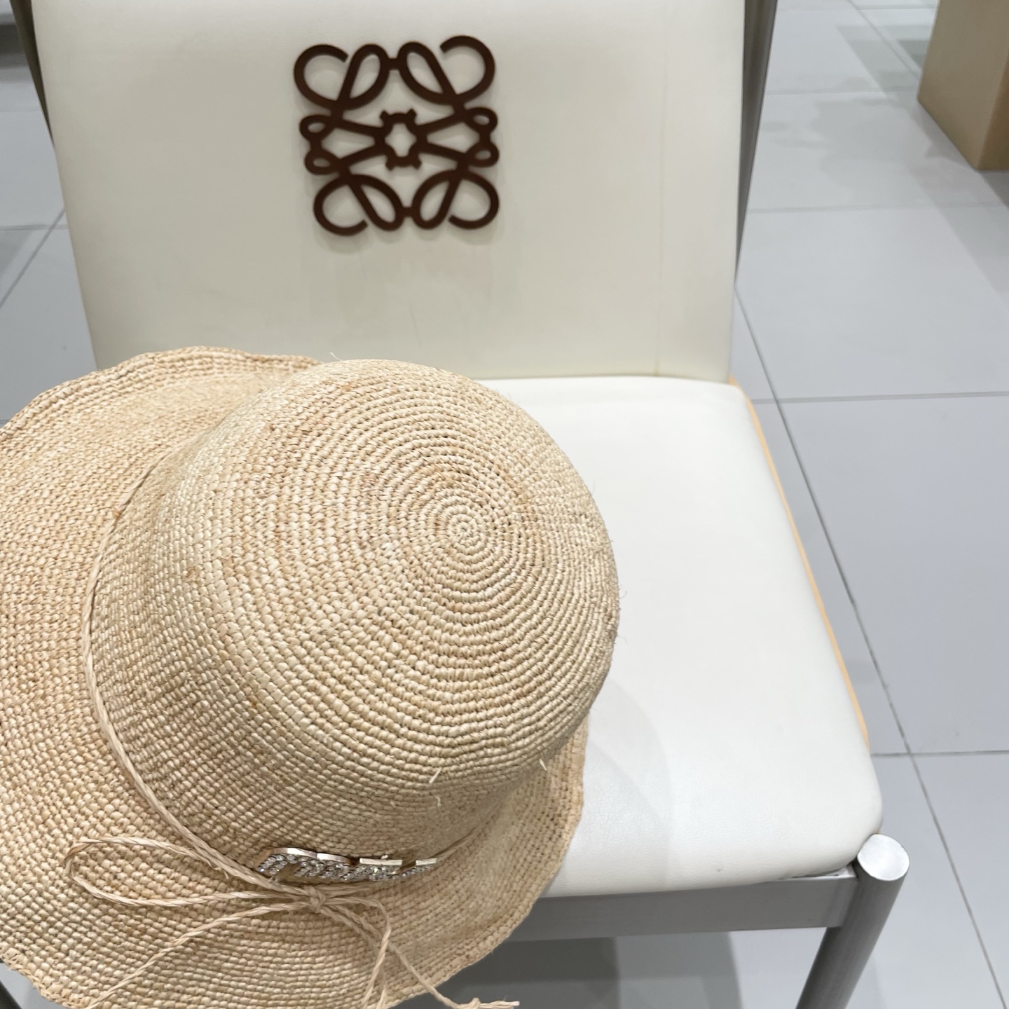  缪缪miumiu手工草帽女夏季海边出游拉菲草圆顶遮阳帽可折叠度假风渔夫帽大檐