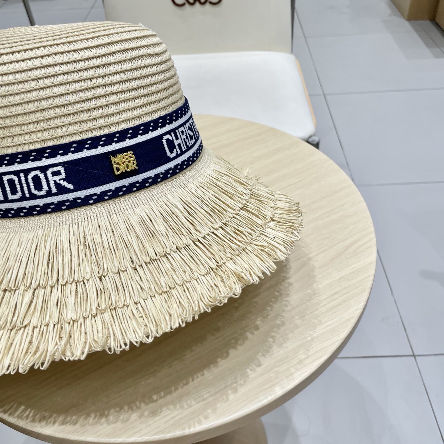  迪奥Dior 新款圆顶草帽，高级定制，名媛风，夏季防晒防紫外线，出行必备，百搭好看