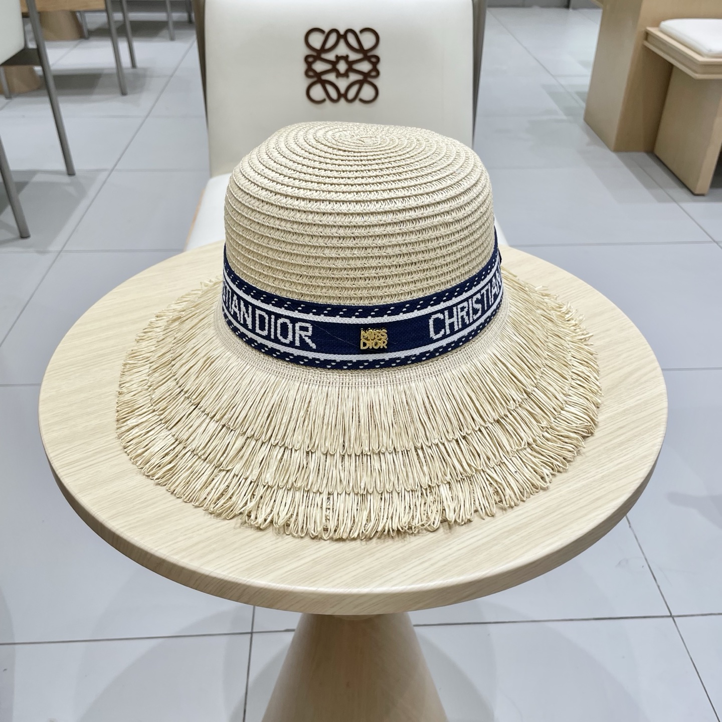  迪奥Dior 新款圆顶草帽，高级定制，名媛风，夏季防晒防紫外线，出行必备，百搭好看