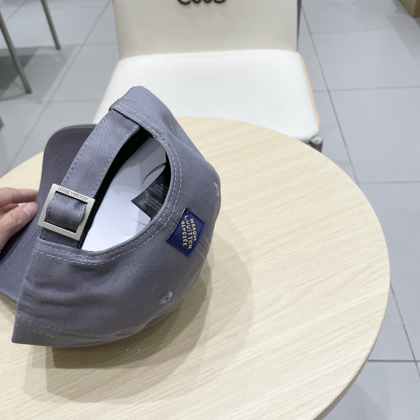  LV路易威登棒球帽  轻盈透气。完美版型，独家实物拍摄，男女适用