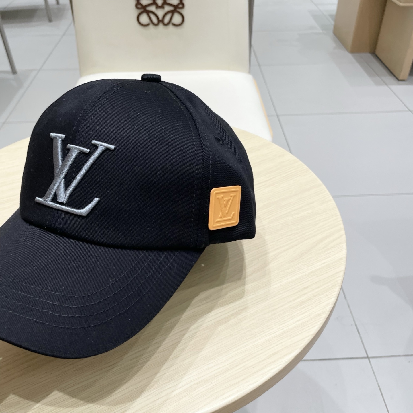  LV路易威登棒球帽  轻盈透气。完美版型，独家实物拍摄，男女适用