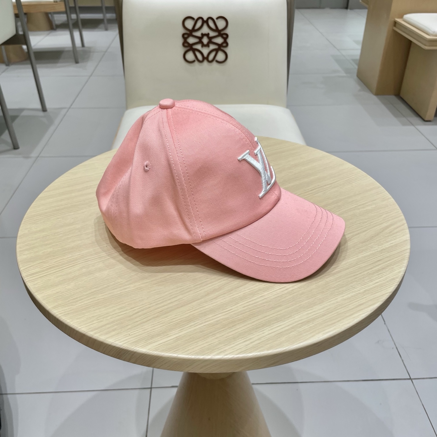  LV路易威登棒球帽  轻盈透气。完美版型，独家实物拍摄，男女适用