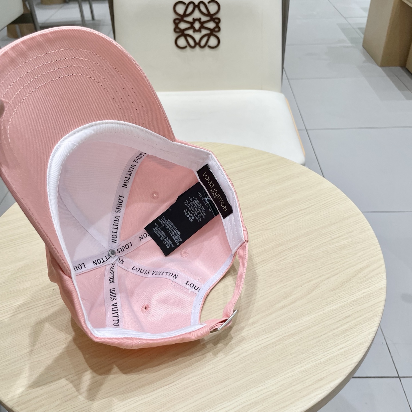  LV路易威登棒球帽  轻盈透气。完美版型，独家实物拍摄，男女适用