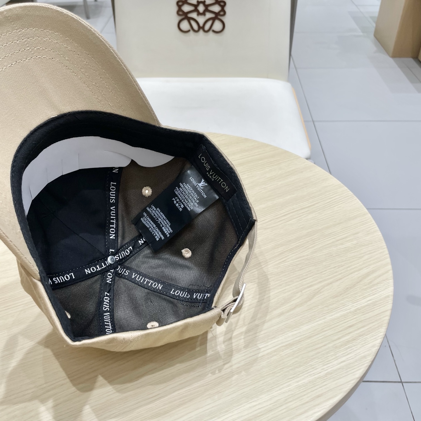  LV路易威登棒球帽  轻盈透气。完美版型，独家实物拍摄，男女适用