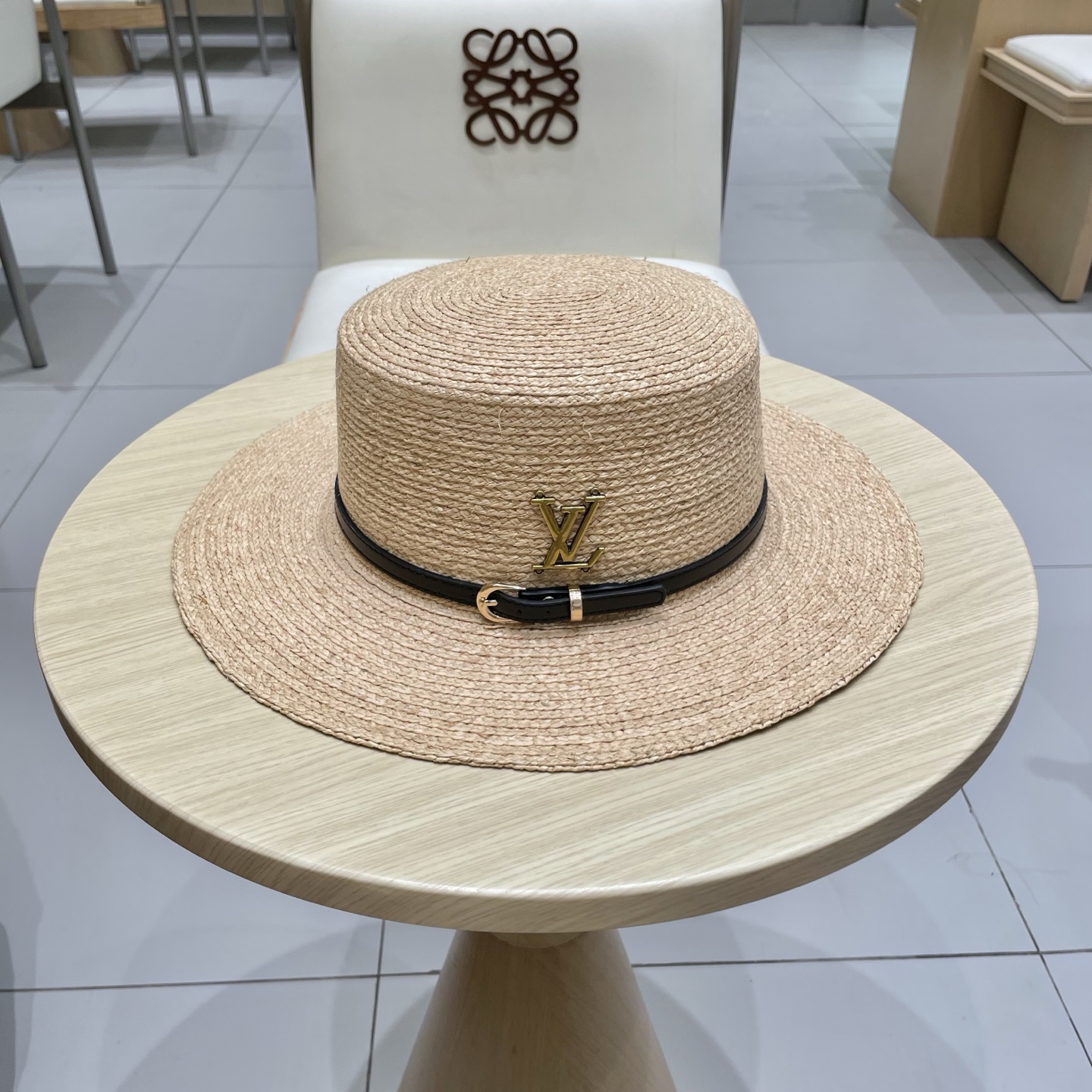  Lv路易威登新款平顶拉菲草帽，头围57cm