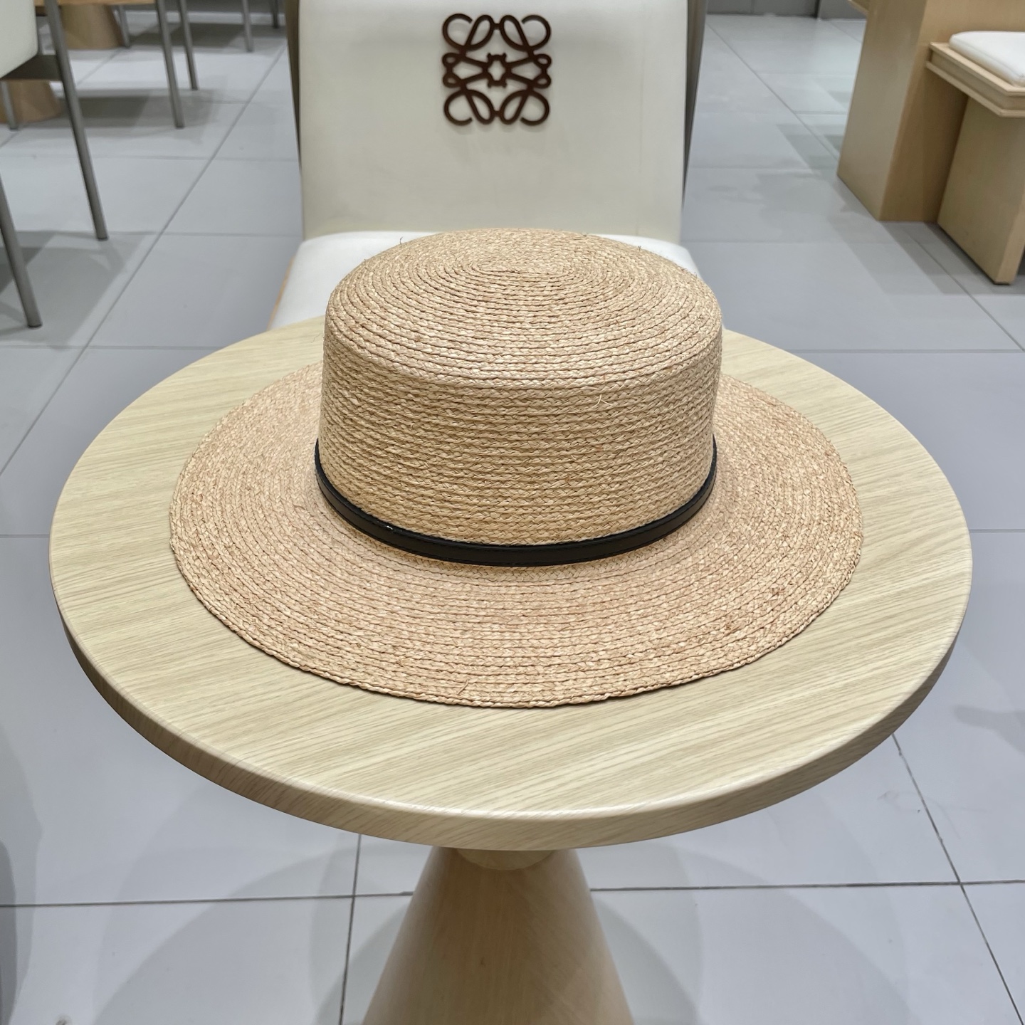  Lv路易威登新款平顶拉菲草帽，头围57cm