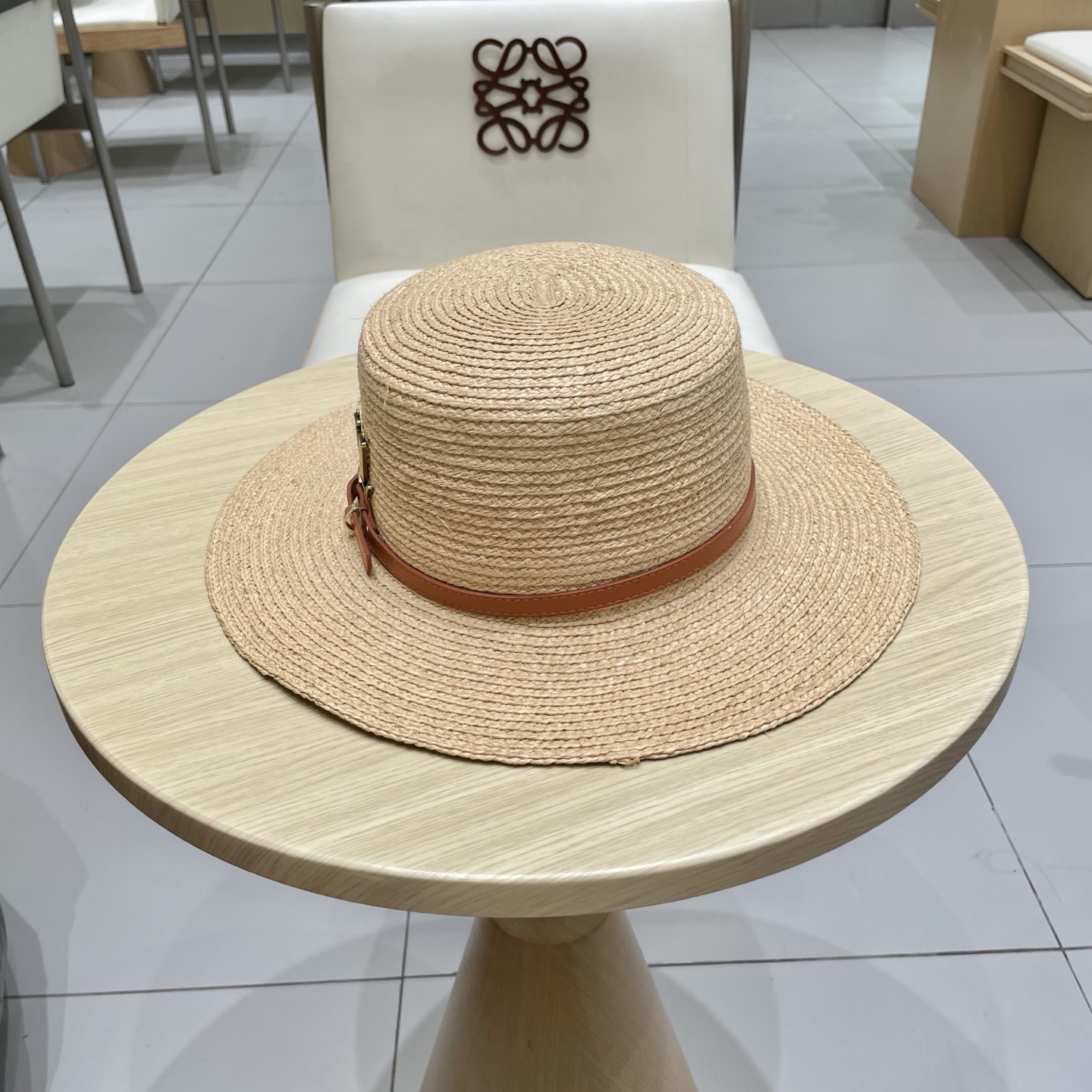  Lv路易威登新款平顶拉菲草帽，头围57cm