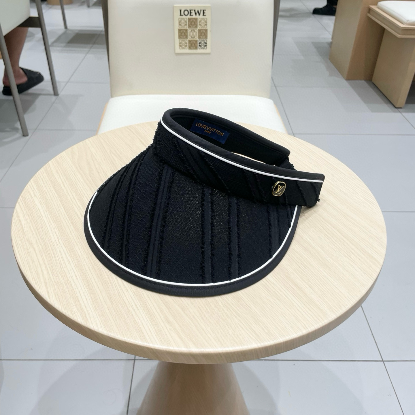   【LV路易威登】2025夏季新款男女款遮阳帽空顶帽，大牌出货，超方便！好搭！出街必备