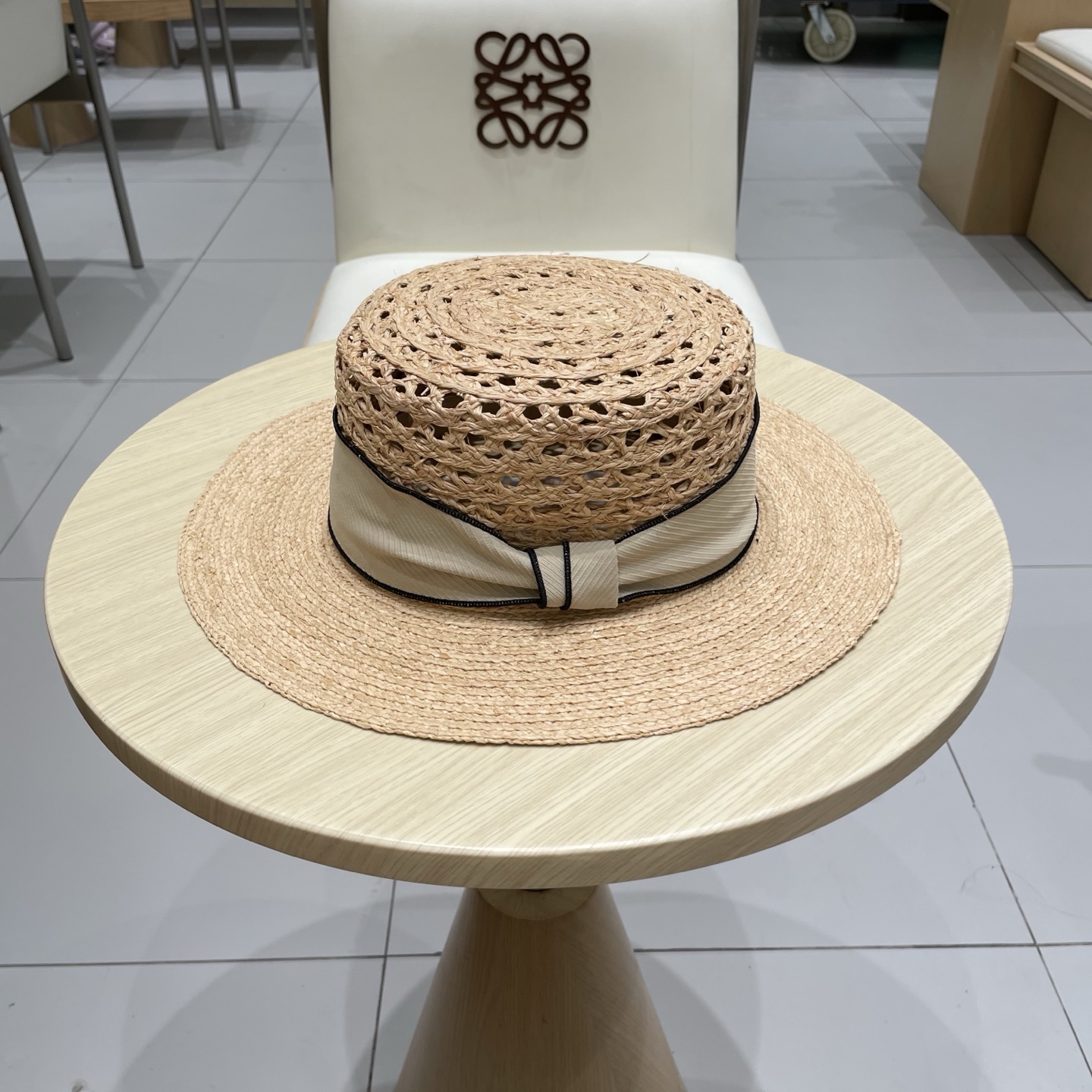  Chanel香奈儿新款拉菲草礼帽，平顶遮阳草帽，头围57cm