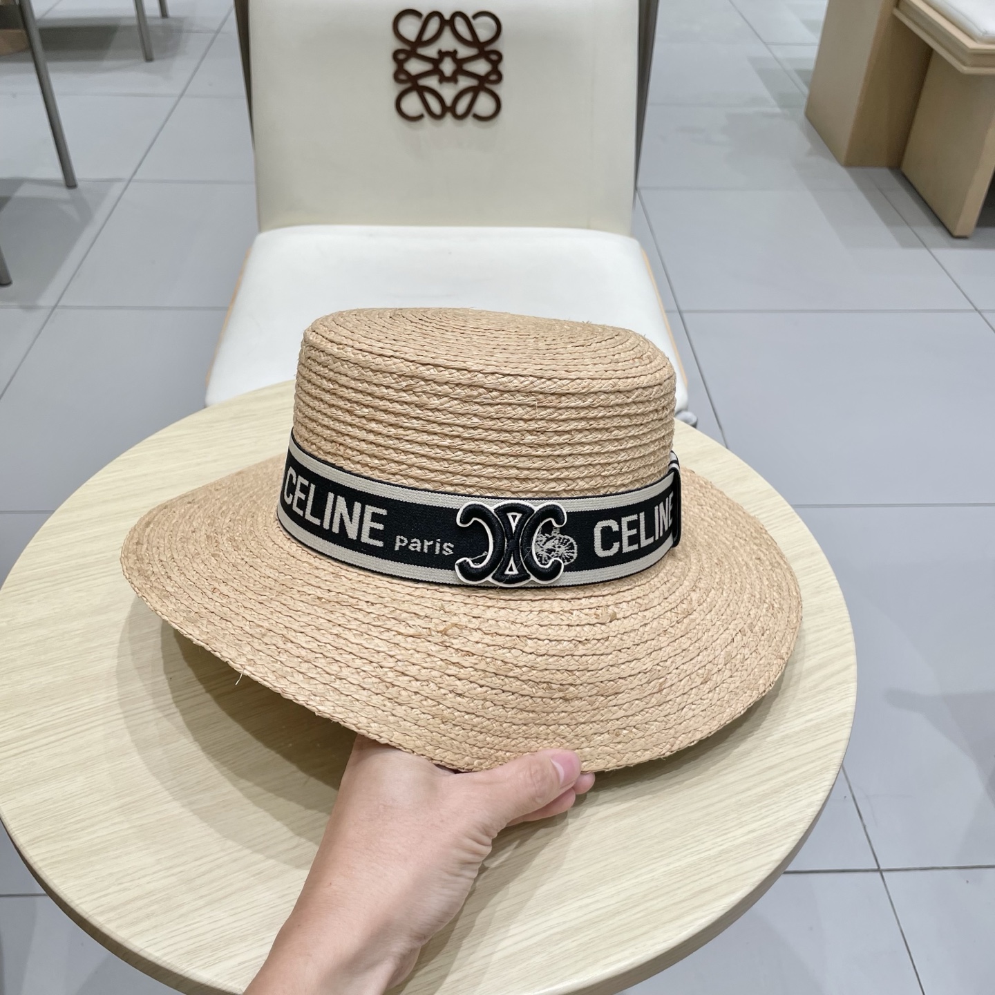  塞琳celine新款拉菲草帽，纯手工钩织，重工打造，专柜同款，头围57cm