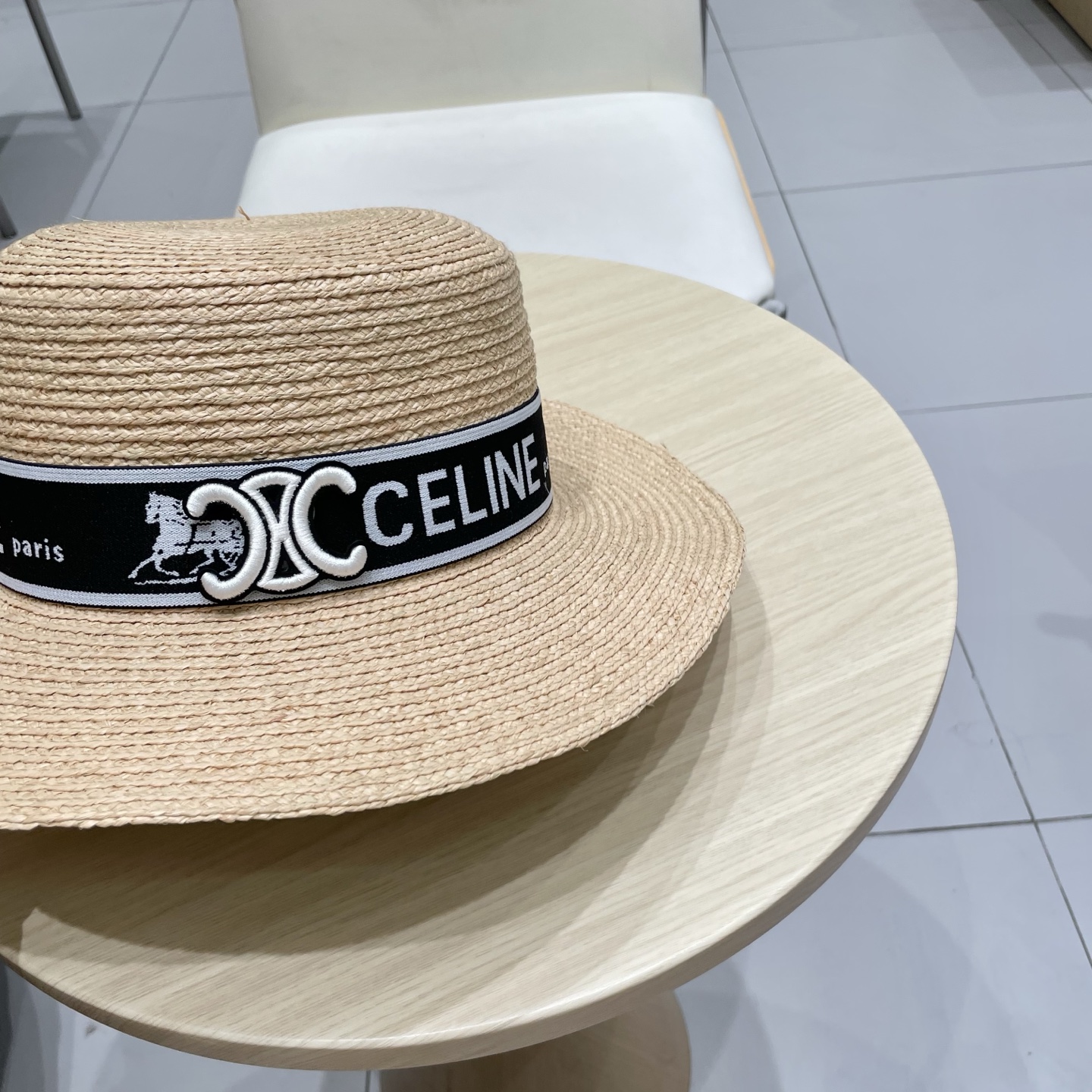  塞琳celine新款拉菲草帽，纯手工钩织，重工打造，专柜同款，头围57cm