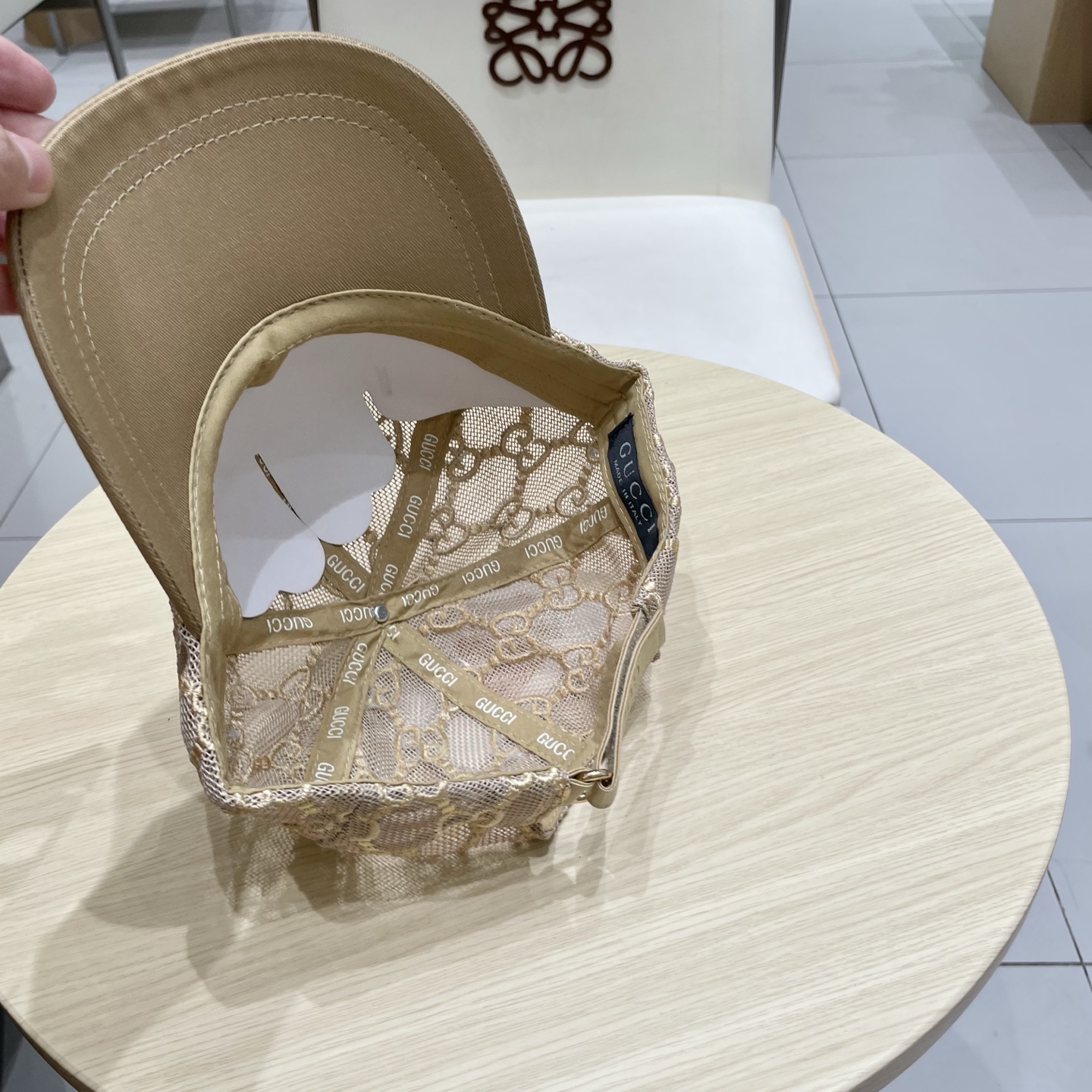 。GUCCI古奇 2025专柜新款简约刺绣款棒球帽，很潮！休闲运动款，经典制作，超级好搭衣服！