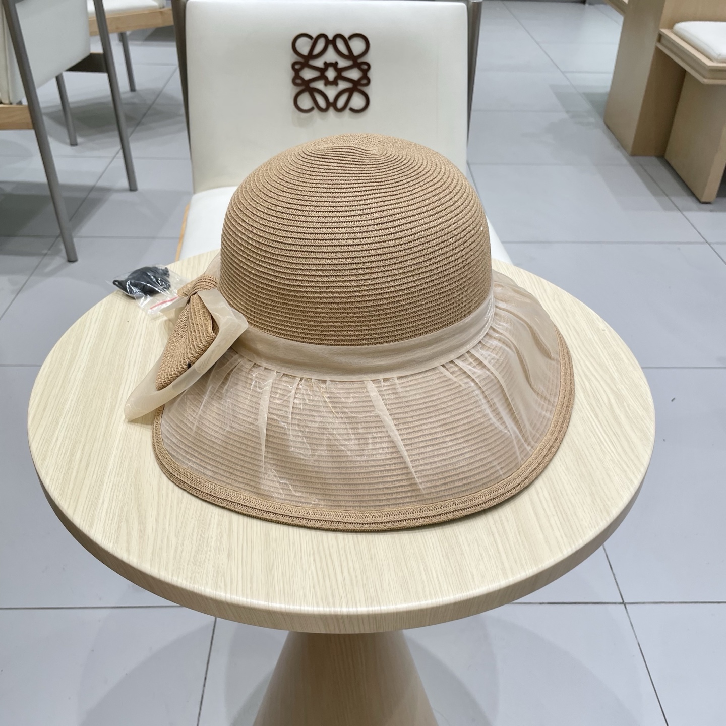  chanel香奈儿2025新款时尚水钻蝴蝶结草帽女夏天透气海边遮脸遮阳防晒太阳帽子