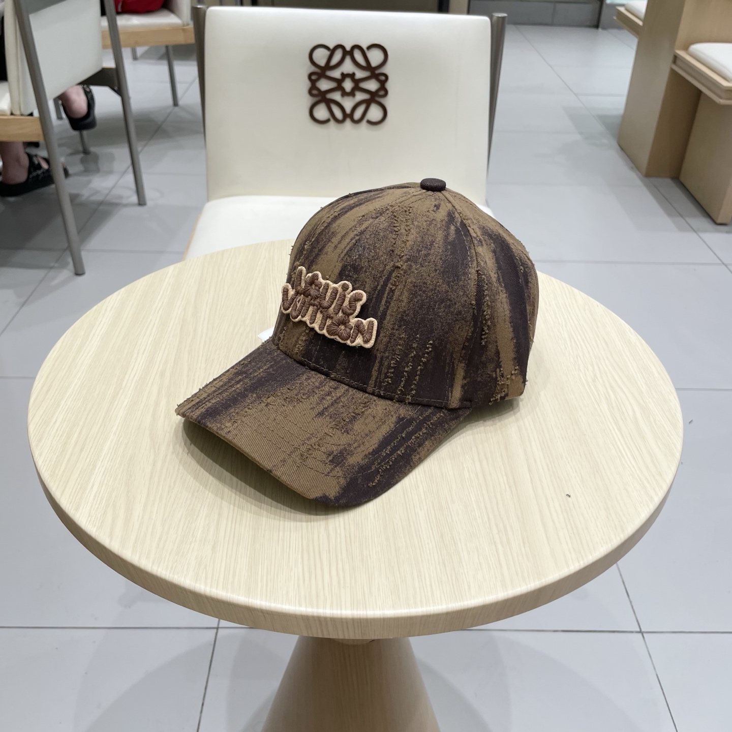 。LouisVuitton2025早秋新款棒球帽🧢  
LV棒球帽，简约大气，男女通用