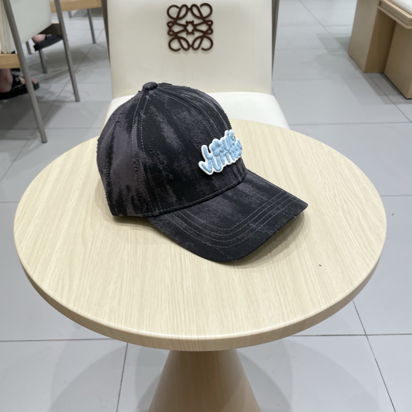 。LouisVuitton2025早秋新款棒球帽🧢  
LV棒球帽，简约大气，男女通用