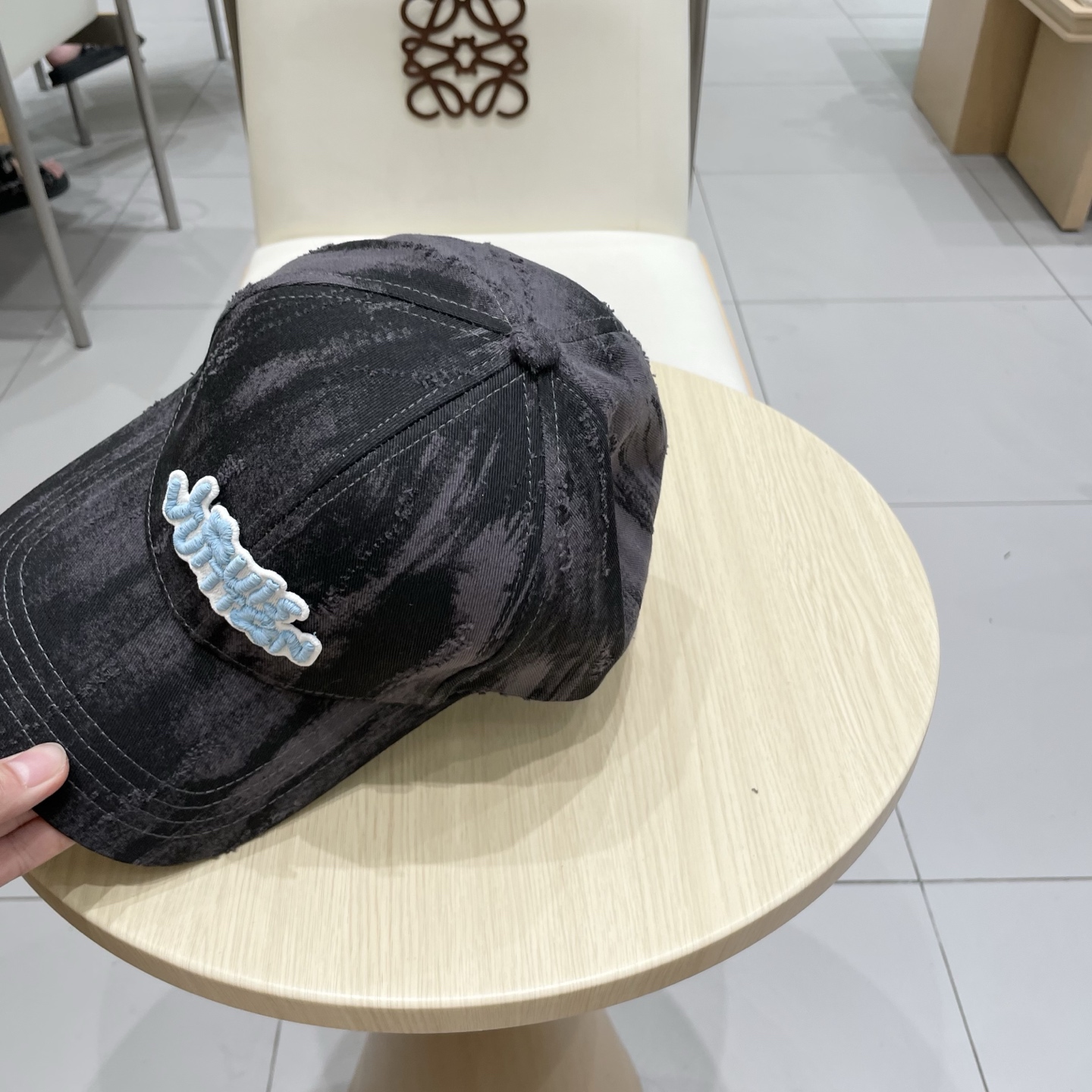 。LouisVuitton2025早秋新款棒球帽🧢  
LV棒球帽，简约大气，男女通用