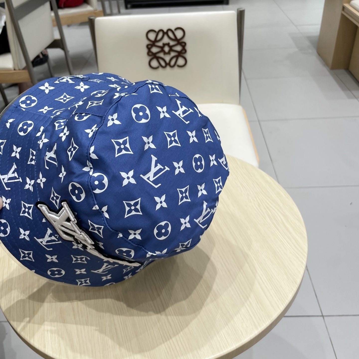  LV Tyer🔥爆联名款双面渔夫帽，帽子可以双面戴，买一个顶两个，小红书网红爆款，男女同款