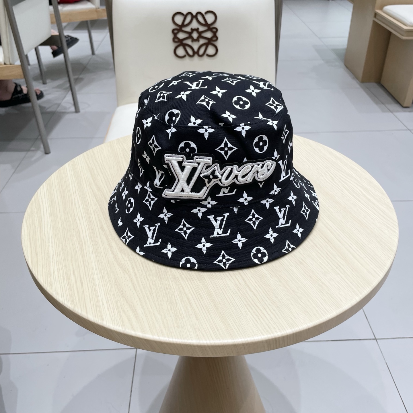 NO:358154,LV Tyer co-branded double-sided fisherman hat, hat can be worn on both sides, buy one top two, Xiaohongshu internet celebrity popular model, men and women same hat straw hat fisherman hat baseball hat, hat, louis vuitton, espadrilles, hatsLV Tyer爆联名款双面渔夫帽,帽子可以双面戴,买一个顶两个,小红书网红爆款,男女同款帽子草帽渔夫帽棒球帽,帽子,louis vuitton,espadrilles,hats,hat