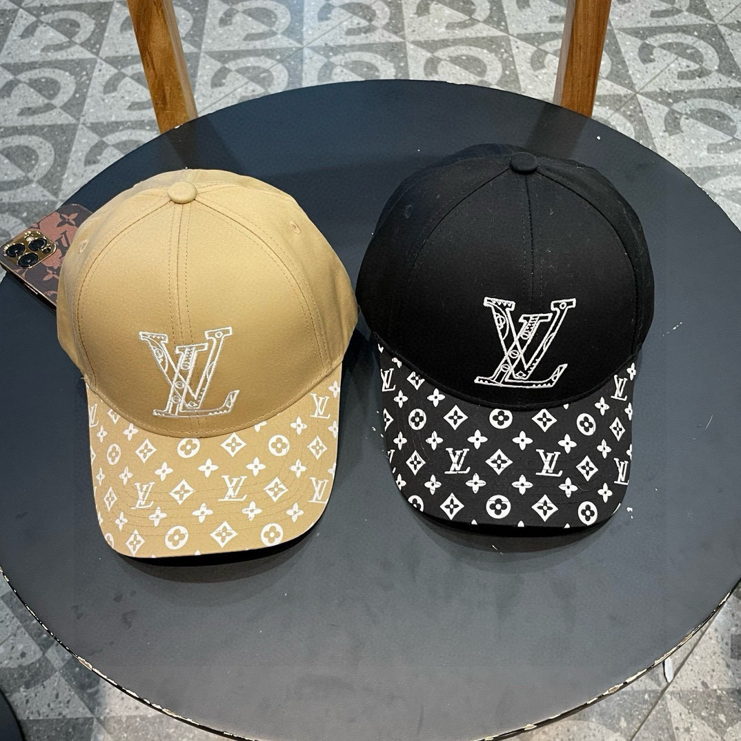    Lv！超级大爆款👏上头敲好看
颜色正点！新款字母刺绣棒球帽 
新工艺制作超好看 所见之处皆是细节！