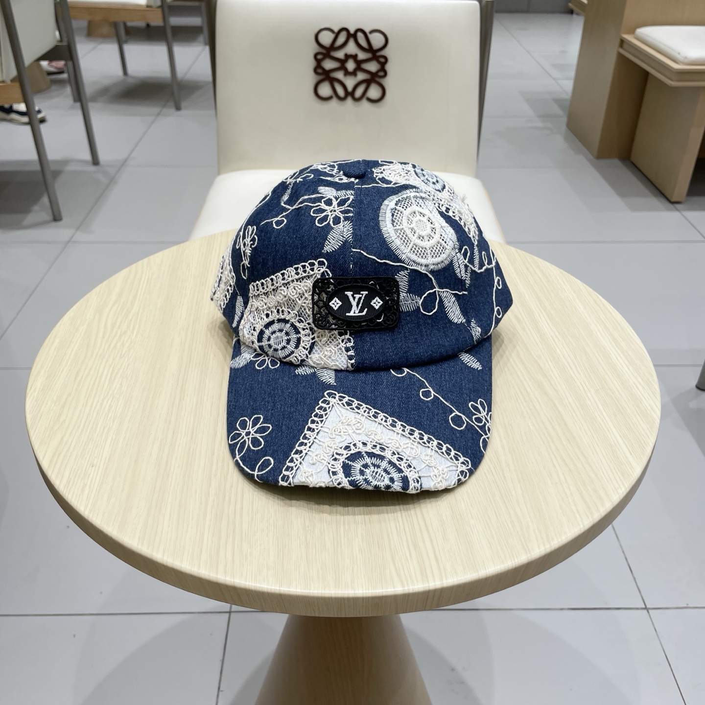 NO:765145,Louis Vuitton LV baseball cap LouisVuitton's new heavy industry creates a high-end atmosphere, a versatile model for both men and women!  hat straw hat bucket hat baseball cap,hat,louis vuitton,louis vuitton,louis vuitton,espadrilles,hats19860909路易威登lv棒球帽 LouisVuitton新款重工打造高端大气,百搭款男女通用！帽子草帽渔夫帽棒球帽,帽子,louis vuitton,louis vuitton,louis vuitton,espadrilles,hats,hat