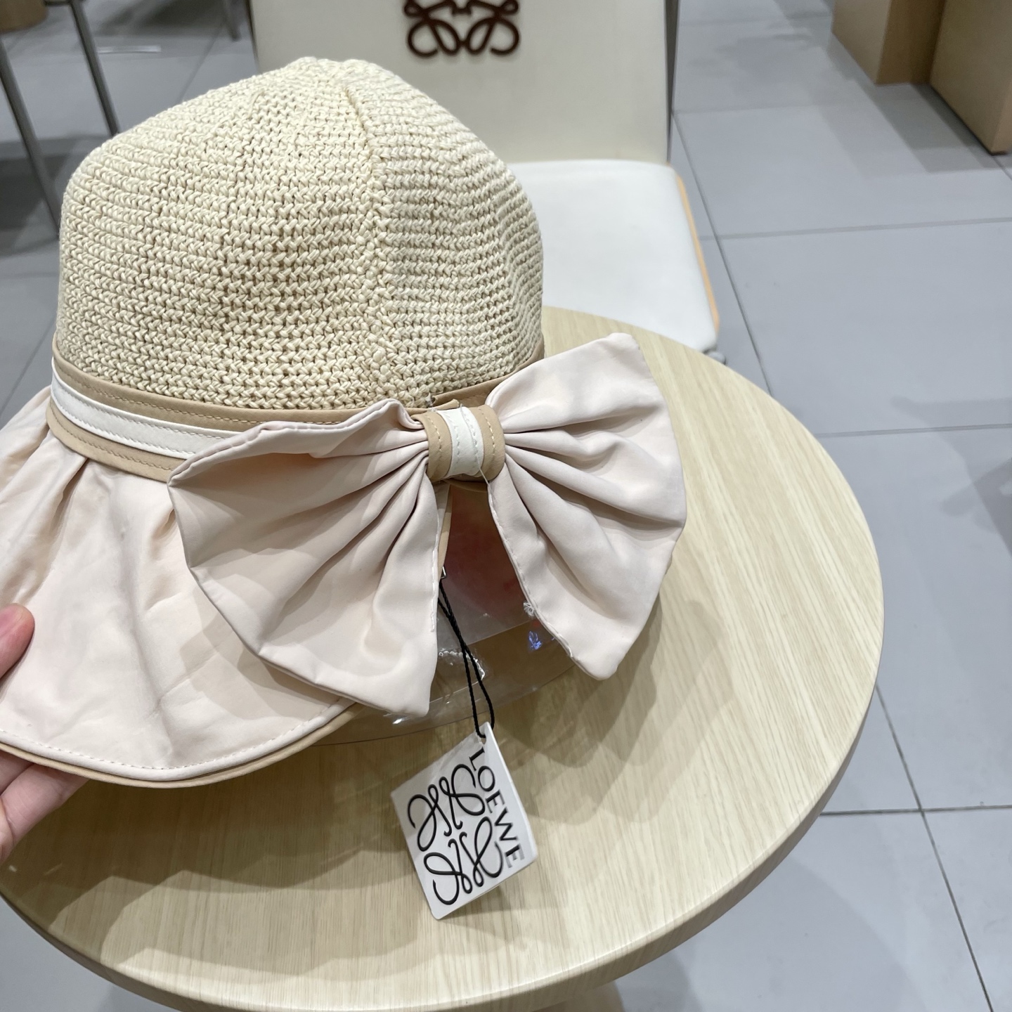 罗意威女款2025新款大檐黑胶渔夫帽夏季百搭出游度假海边防晒遮阳帽