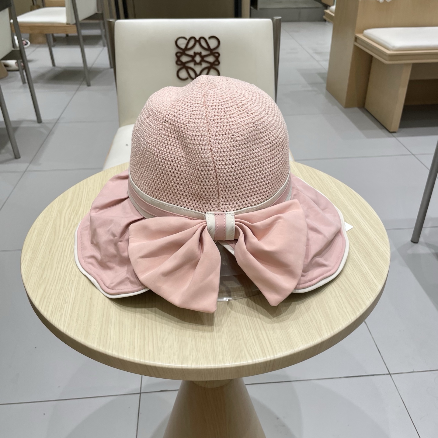 罗意威女款2025新款大檐黑胶渔夫帽夏季百搭出游度假海边防晒遮阳帽