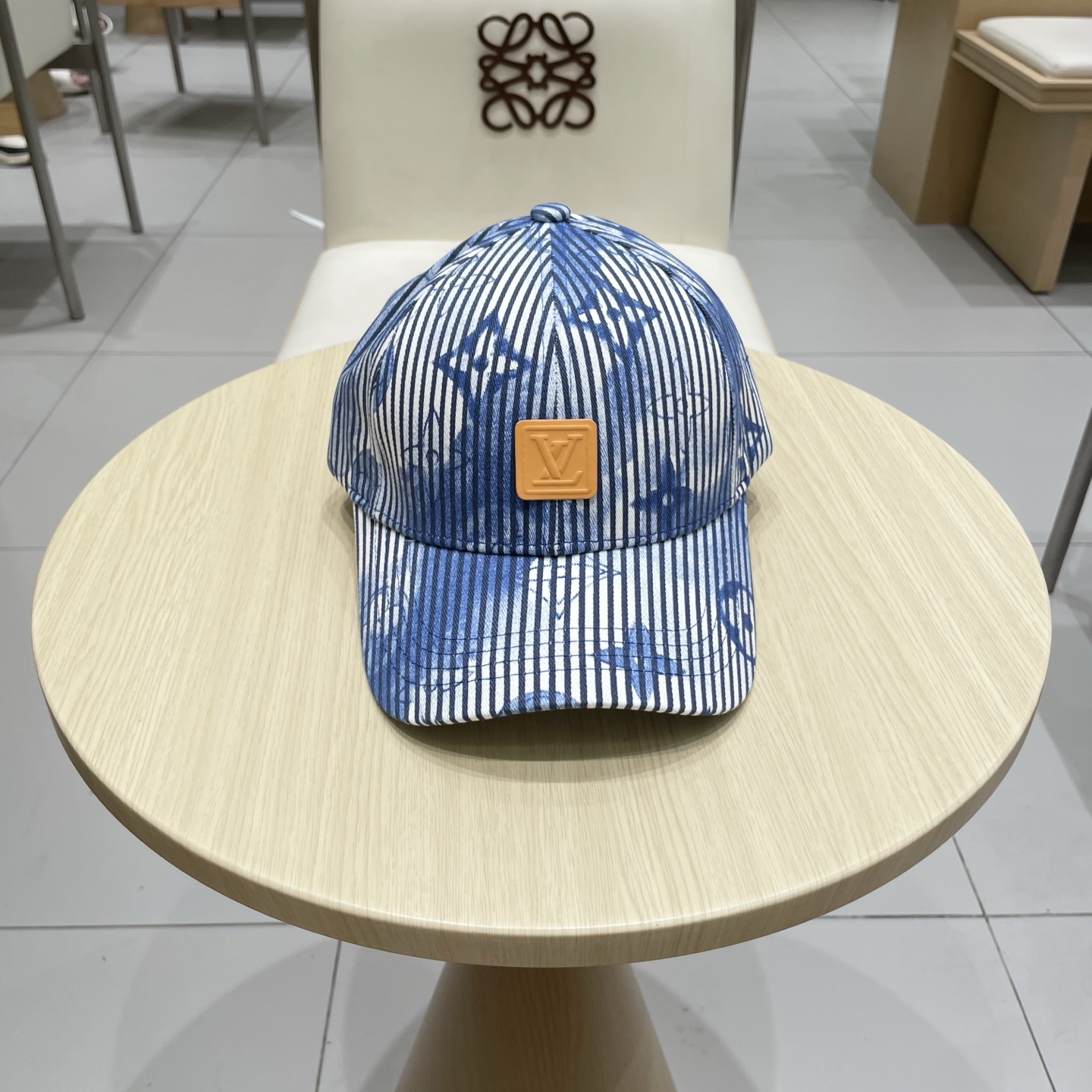 🧢路易威登lv棒球帽 LouisVuitton😍新款重工打造♥️高端大气，百搭款🤗男女通用