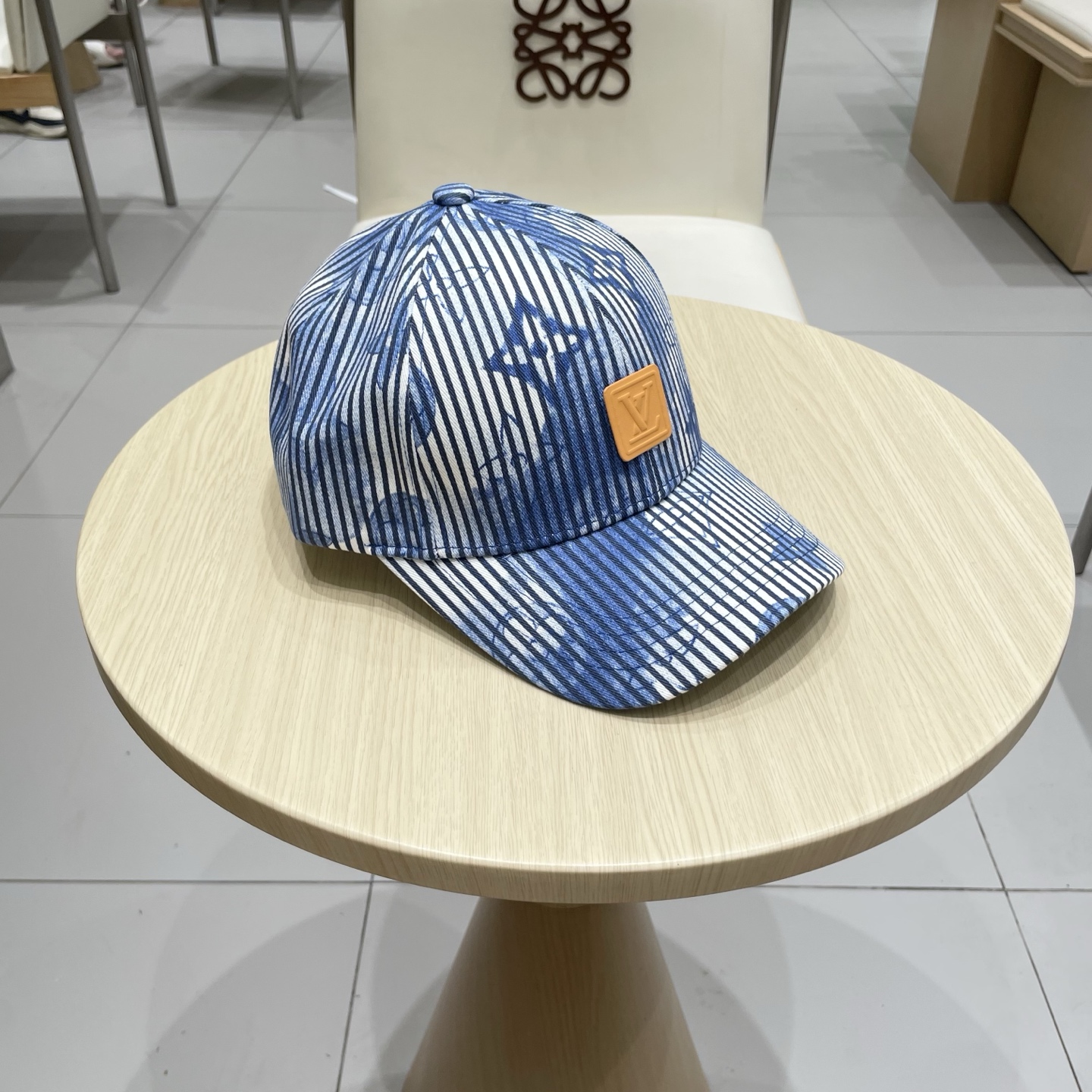 🧢路易威登lv棒球帽 LouisVuitton😍新款重工打造♥️高端大气，百搭款🤗男女通用