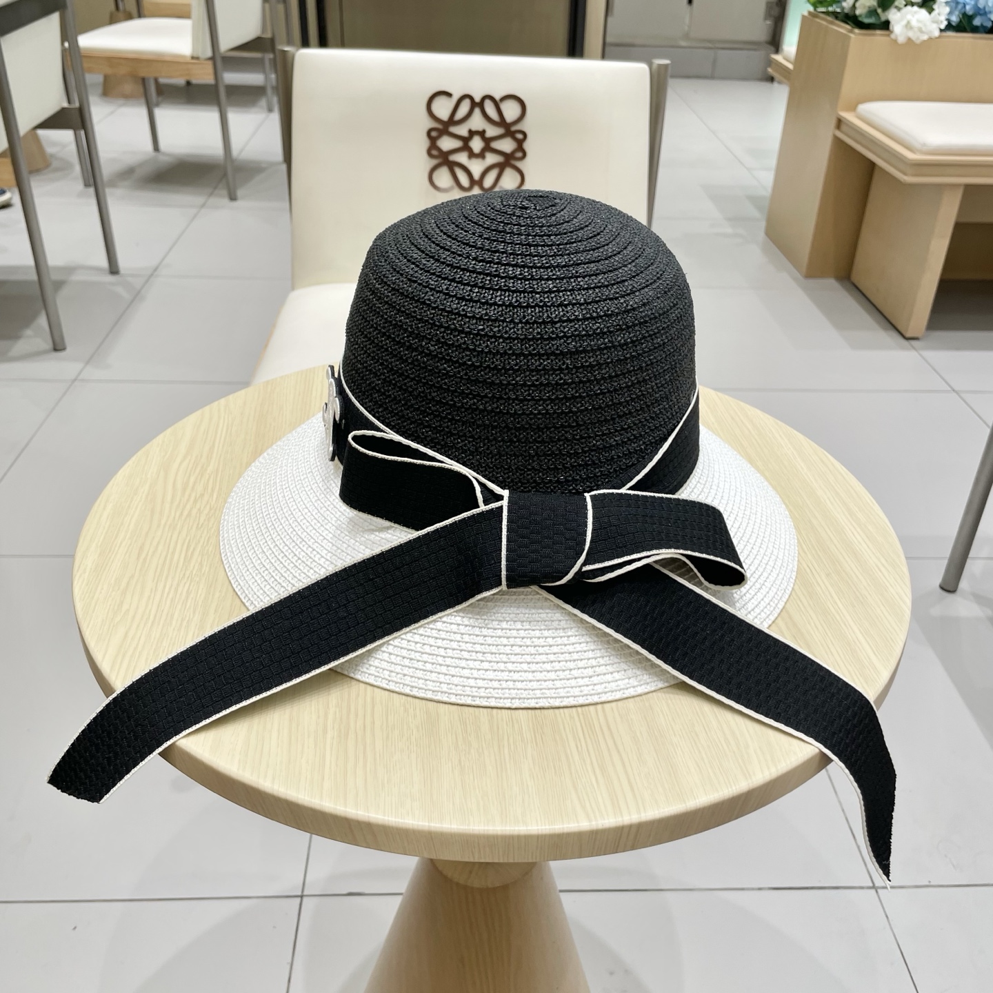    塞琳celien新款草帽，圆顶礼帽，头围57cm