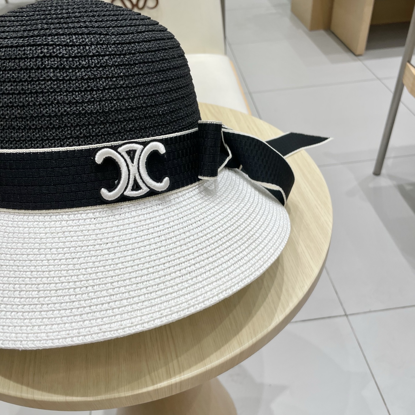    塞琳celien新款草帽，圆顶礼帽，头围57cm