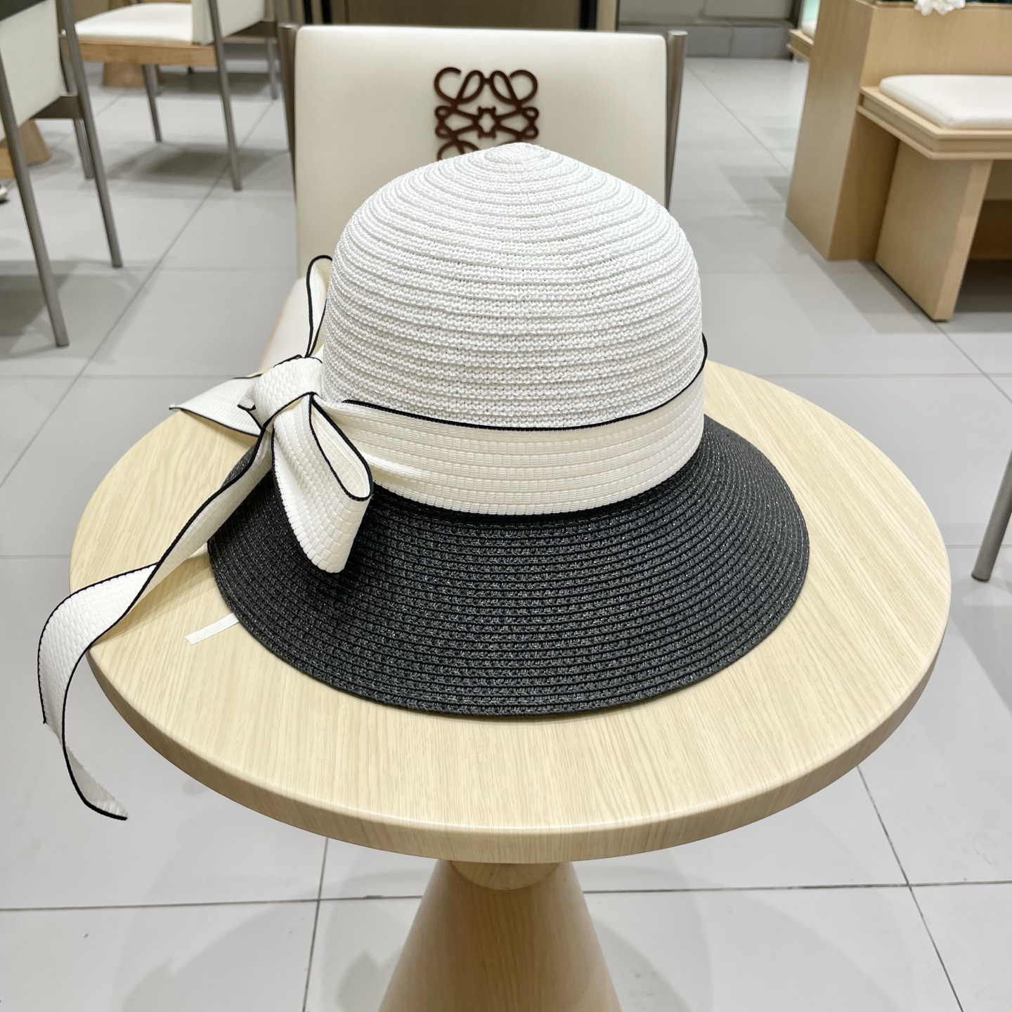    塞琳celien新款草帽，圆顶礼帽，头围57cm