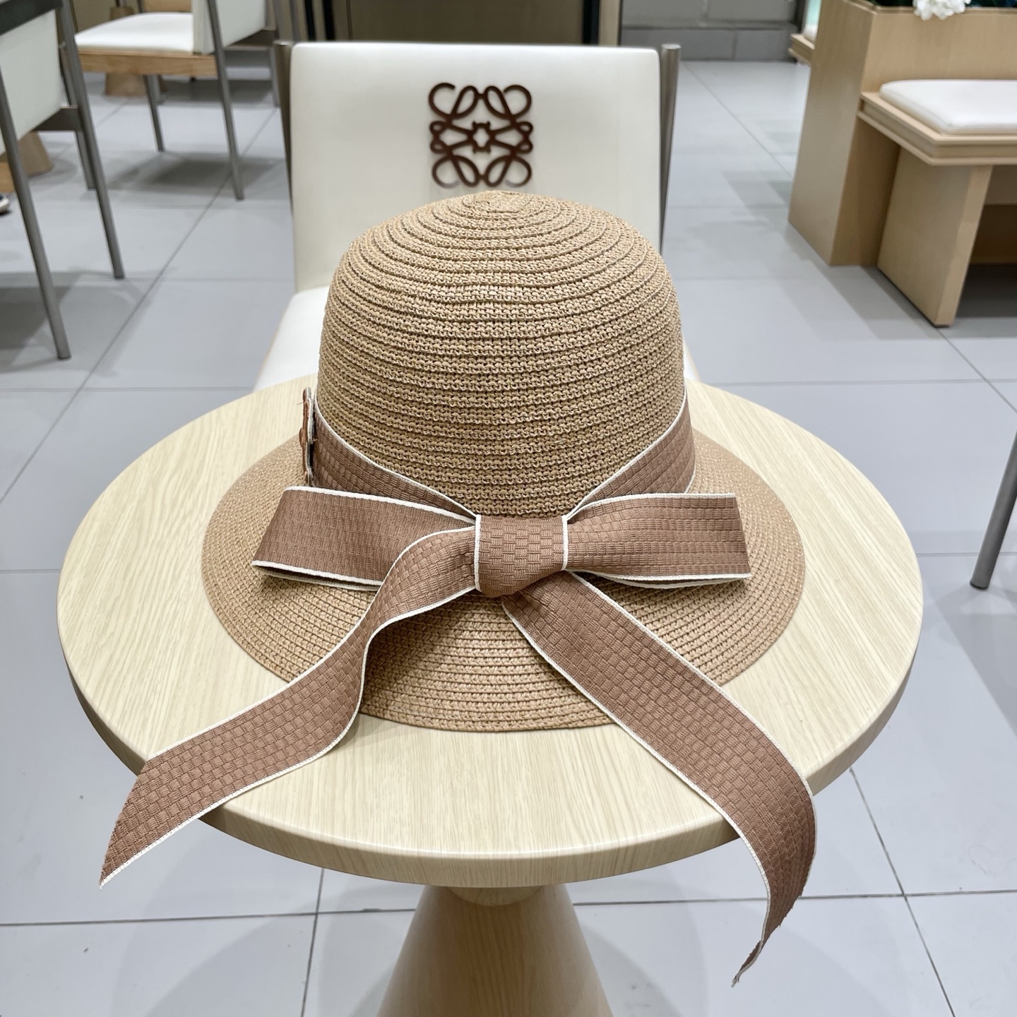    塞琳celien新款草帽，圆顶礼帽，头围57cm