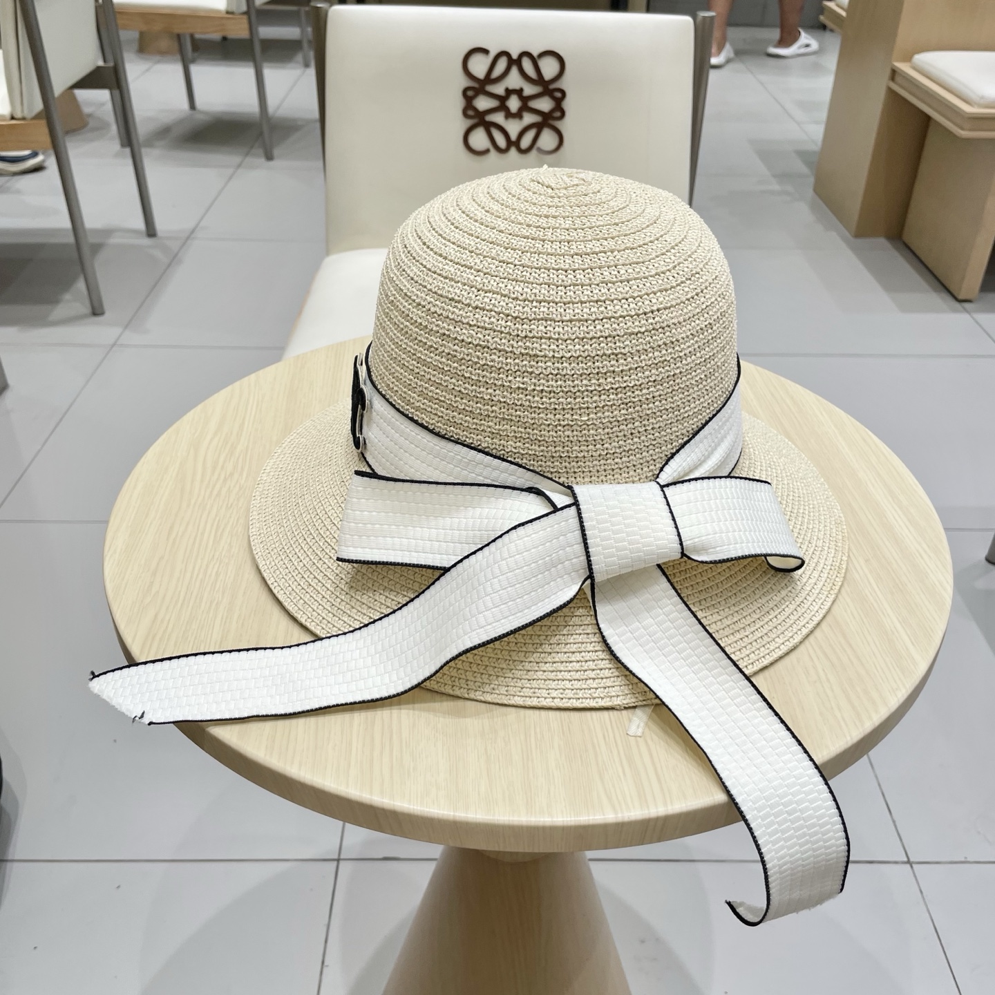    塞琳celien新款草帽，圆顶礼帽，头围57cm