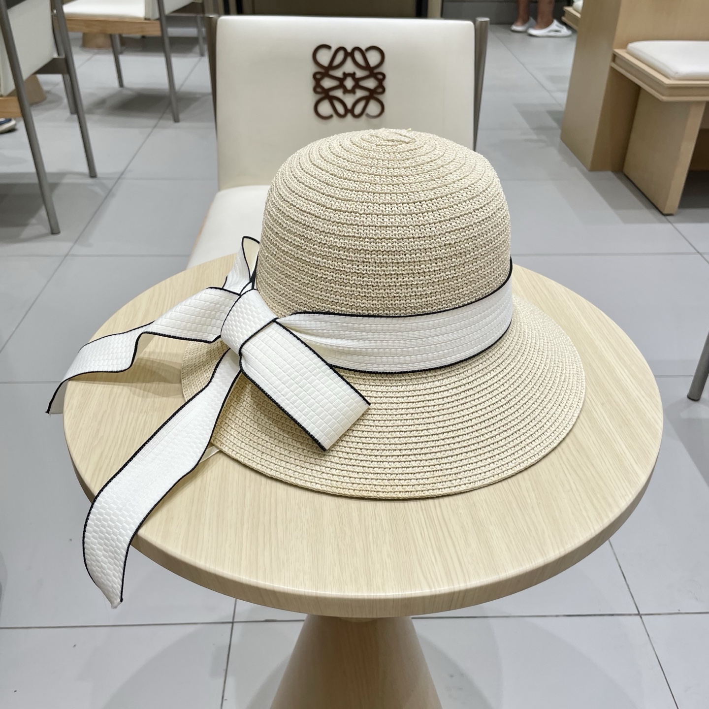    塞琳celien新款草帽，圆顶礼帽，头围57cm