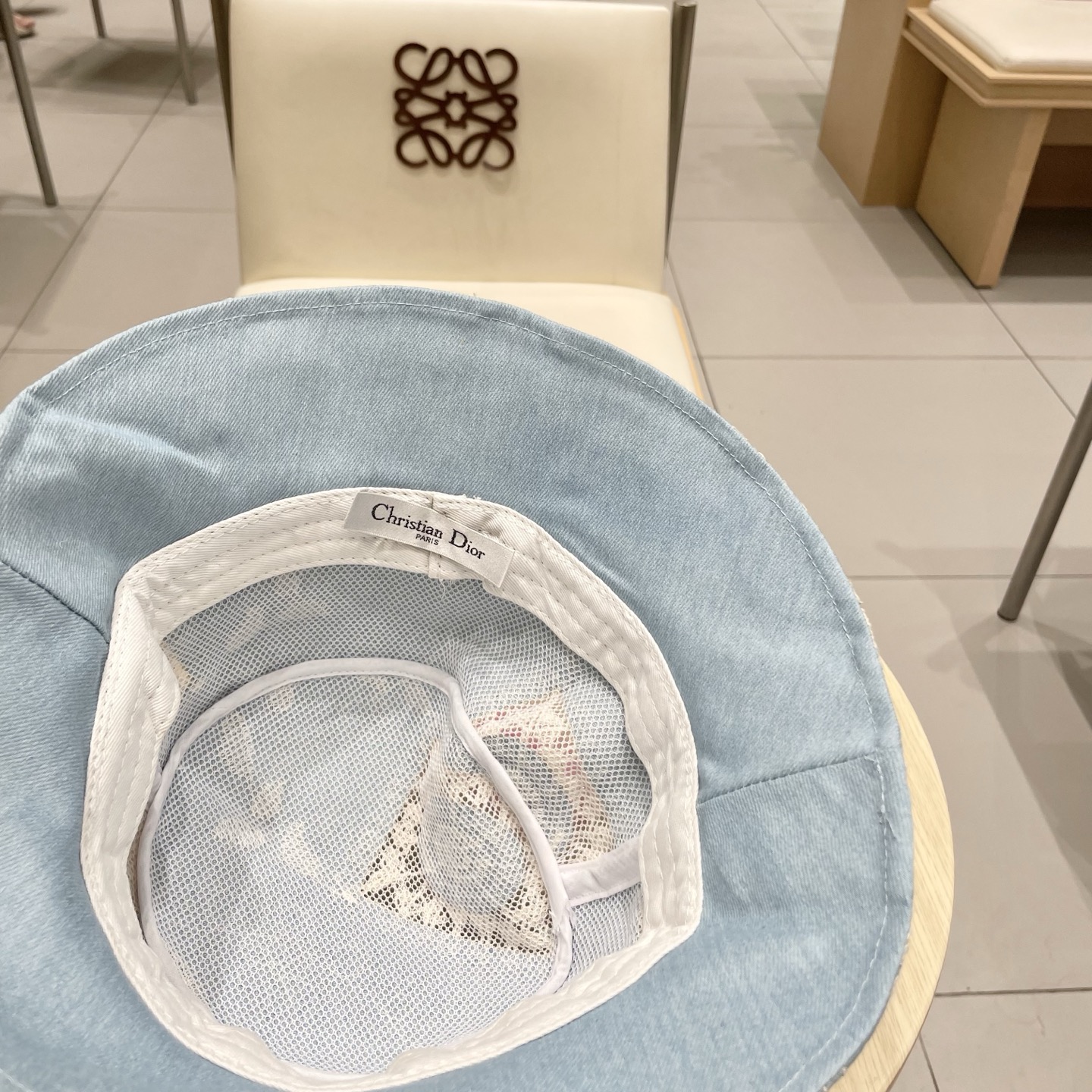  dior迪奥潮流渔夫帽女秋款新款绣花小沿显瘦韩版酷炫青年街头男女帽子