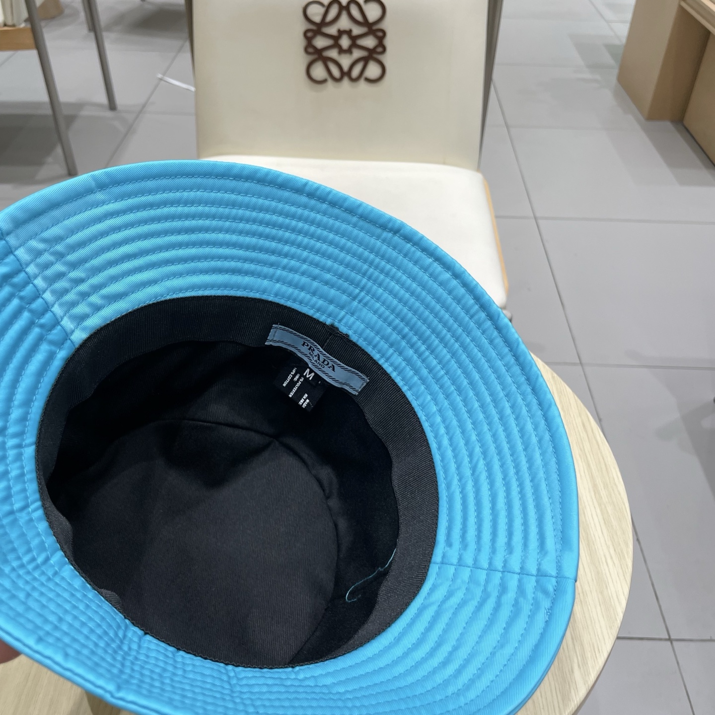  PRADA普拉达官网新款遮阳渔夫帽、防紫外线布帽，可折叠头围57cm