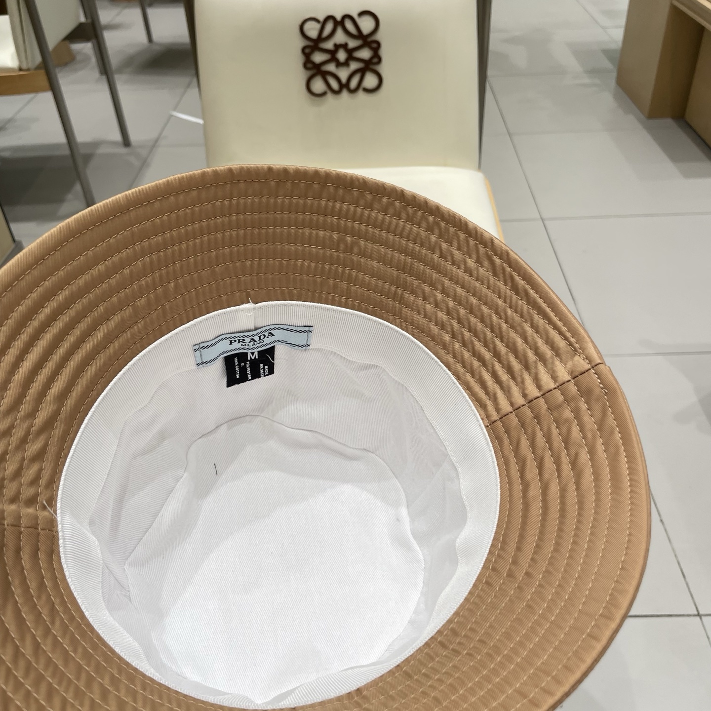  PRADA普拉达官网新款遮阳渔夫帽、防紫外线布帽，可折叠头围57cm