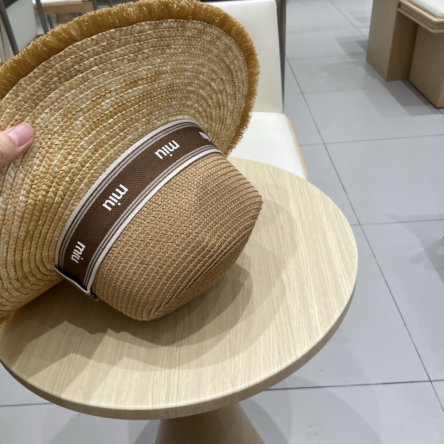  缪缪miumiu新款巴拿马草帽，高级定制，名媛风，夏季防晒防紫外线，出行必备，百搭好看