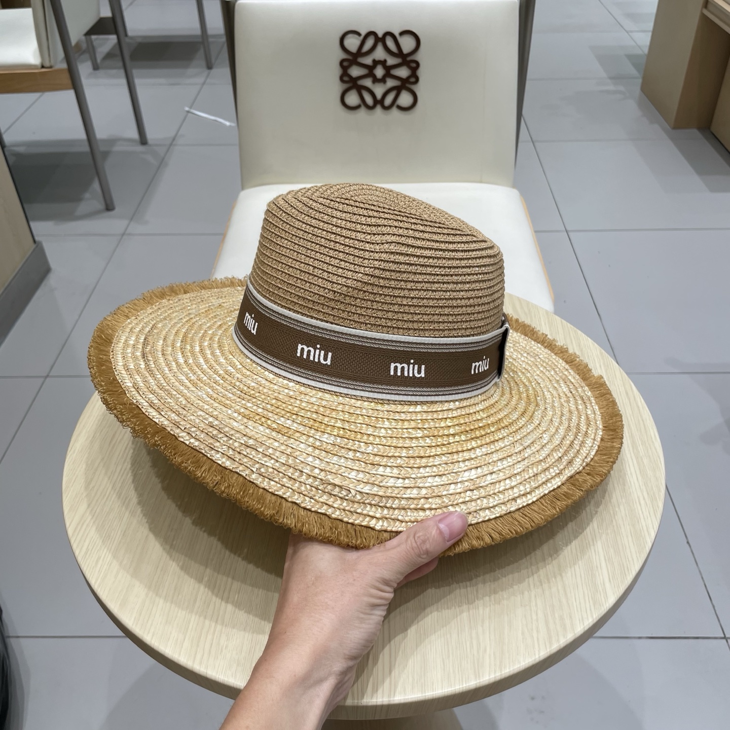  缪缪miumiu新款巴拿马草帽，高级定制，名媛风，夏季防晒防紫外线，出行必备，百搭好看