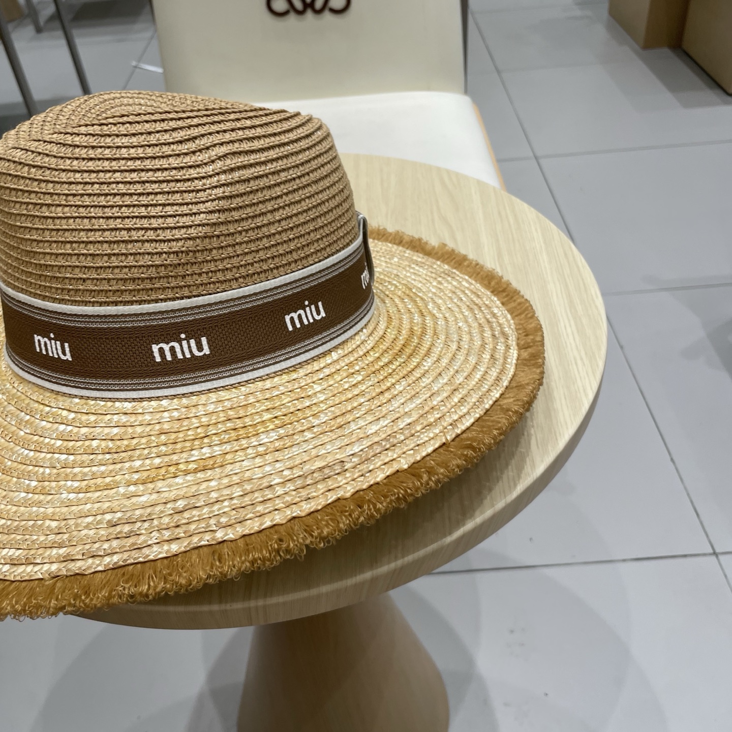 缪缪miumiu新款巴拿马草帽，高级定制，名媛风，夏季防晒防紫外线，出行必备，百搭好看