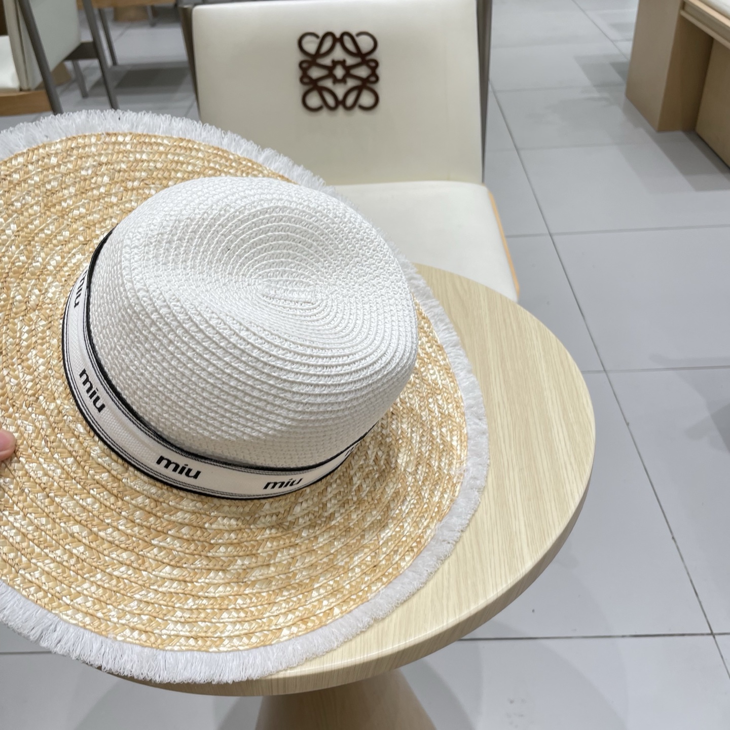  缪缪miumiu新款巴拿马草帽，高级定制，名媛风，夏季防晒防紫外线，出行必备，百搭好看