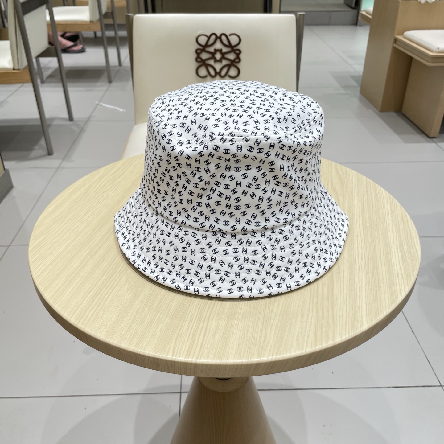  Chanel香奈儿渔夫帽，头围57cm