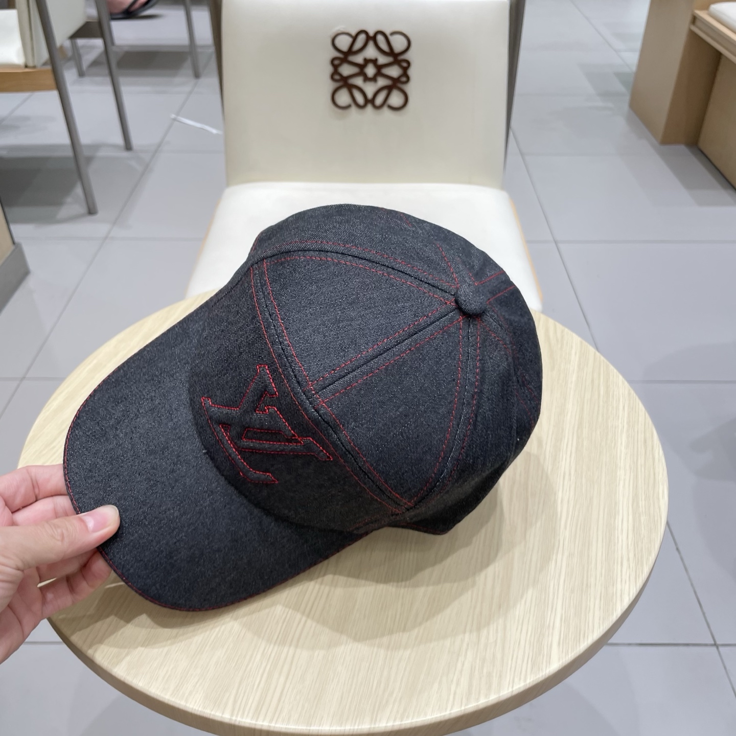 🧢LV路易威登🧢 官网高版出货，棒球帽，非常经典的经典，流行的复古美，四季可用，出门必备，非常显脸小