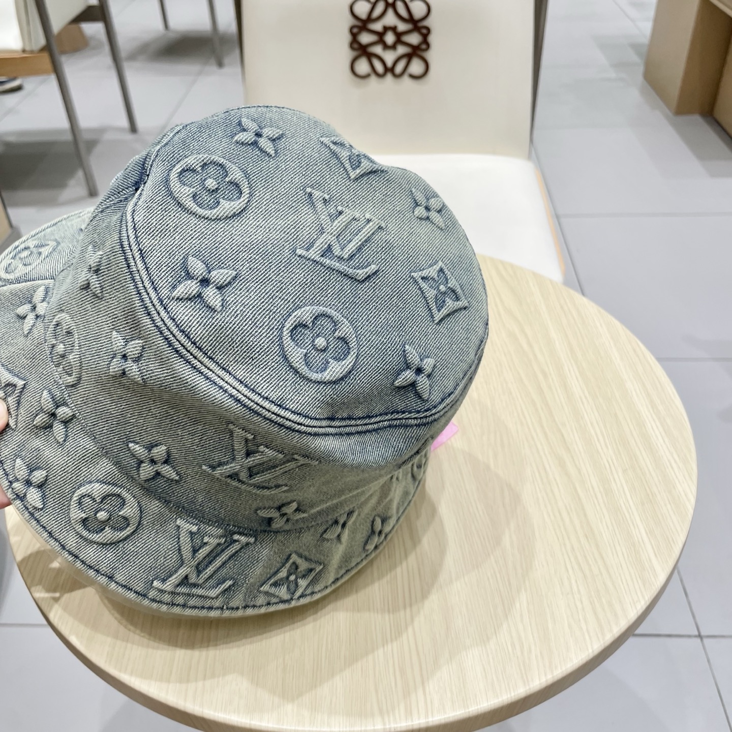  LV路易威登新款牛仔渔夫帽，头围57cm 男女通用